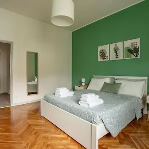 apt-como-lake-near-historic-center.it-lombardy.com/